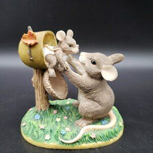 Charming Tails New Arrival Mouse Baby in Mailbox Figurine Fitz Floyd VTG